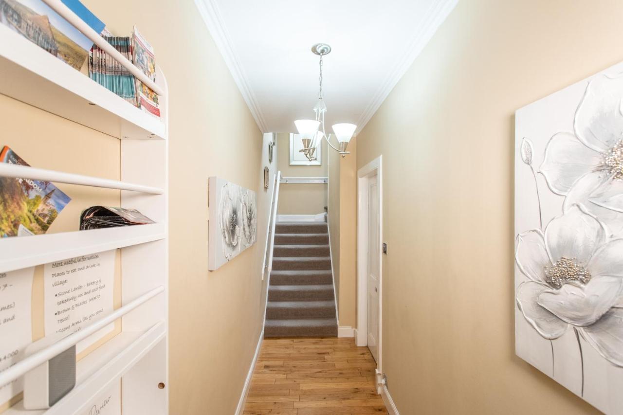 4 Private Bedroom House With 3 Parking Spaces Free Apartment Perth