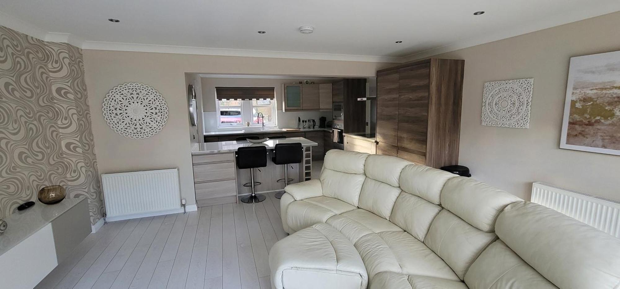 Apartment 4 Private Bedroom House With 3 Parking Spaces Free Perth